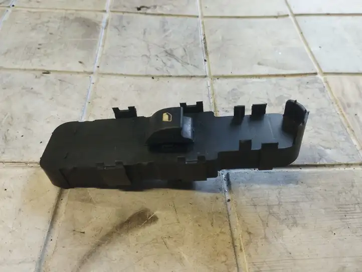 Peugeot 307 CC (2001 - 2005) 96351625XT Блок кнопок стеклоподъемников — фото 5