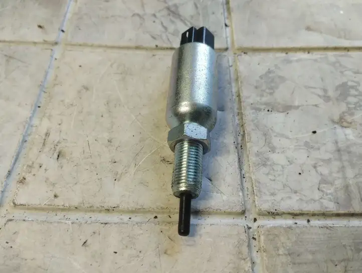 Honda CR-V (2006 - 2009)  70822 Датчик тормозной педали