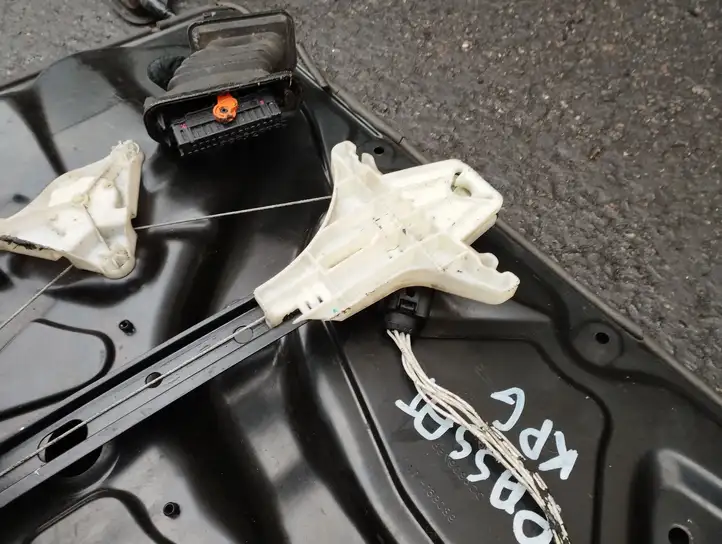 Volkswagen PASSAT B6 (2005 - 2010)  98086110Z Передний комплект электрического механизма для подъема окна