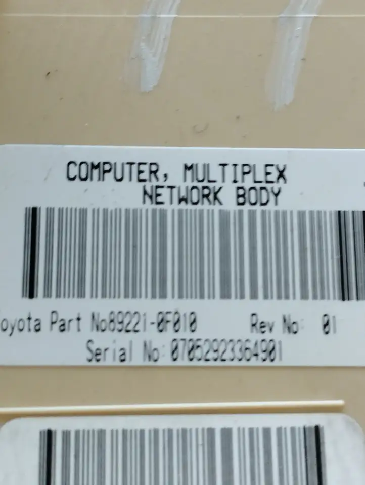 Toyota Corolla Verso AR10 (2004 - 2009) 892210F010 Блок предохранителей — фото 3