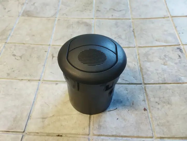 Fiat Doblo (2000 - 2009)  225363 Центральный дефлектор