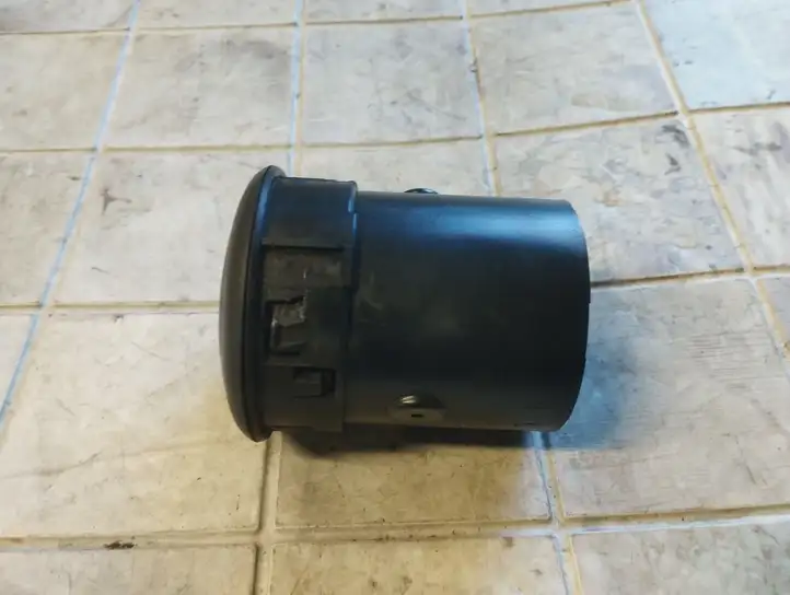 Fiat Doblo (2000 - 2009)  225363 Центральный дефлектор