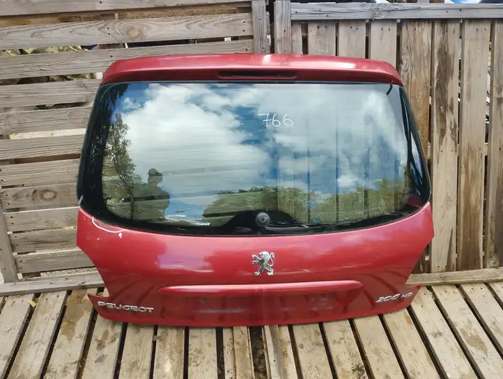Peugeot 206 (1998 - 2012) Крышка багажника — фото 1