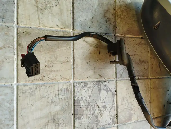 Audi A6 (2004 - 2008)  448505 Зеркало боковое с электрическим приводом