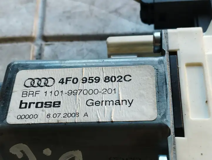 Audi A6 S6 C6 4F (2004 - 2008) 4F0959802C Стеклоподъемник задней двери — фото 2