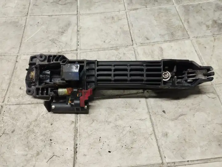 Toyota Avensis T250 (2003 - 2006) 242302 Наружная ручка двери — фото 3