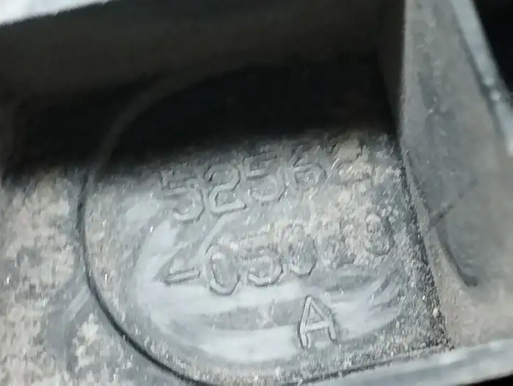 Toyota Avensis T250 (2003 - 2006) 5256205010A Кронштейн заднего бампера — фото 2