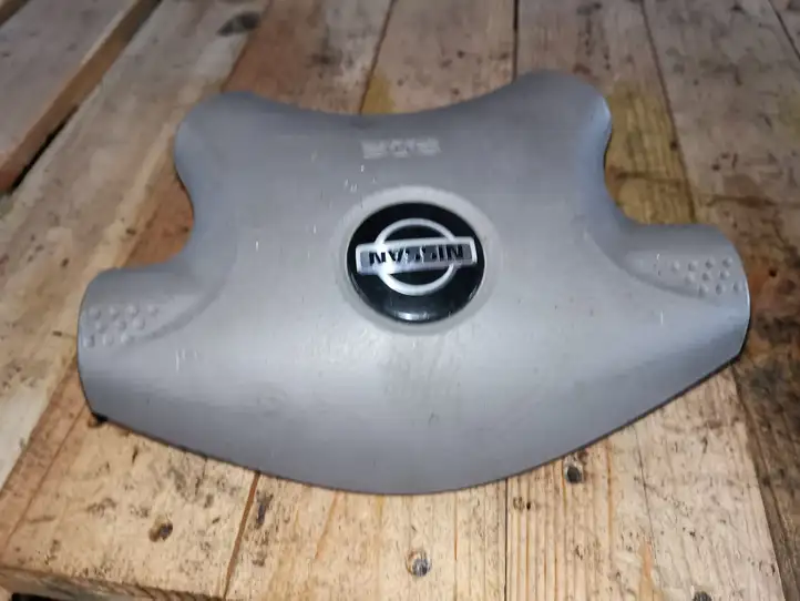 Nissan Micra (1999 - 2002) Подушка безопасности руля — фото 2