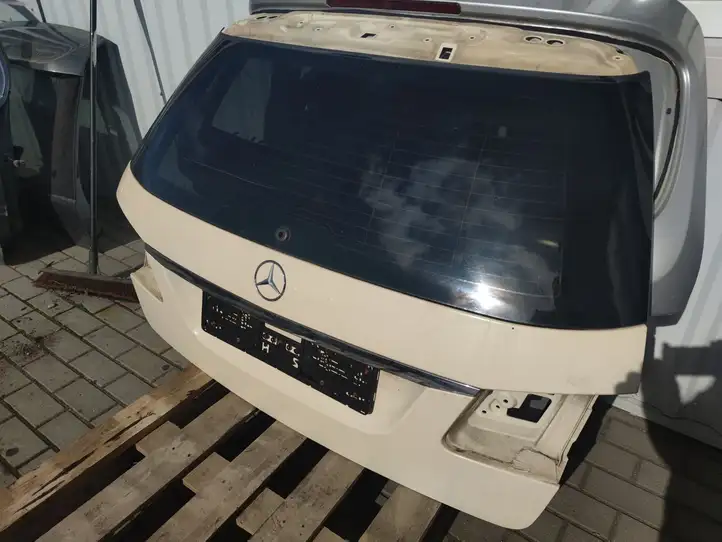 Mercedes-Benz E W212 (2009 - 2016) Крышка багажника — фото 1
