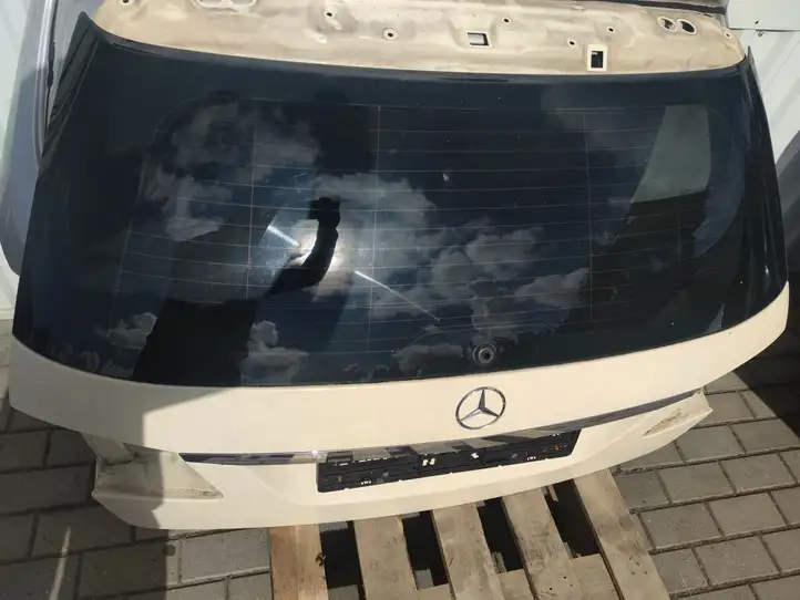 Mercedes-Benz E W212 (2009 - 2016) Крышка багажника — фото 2