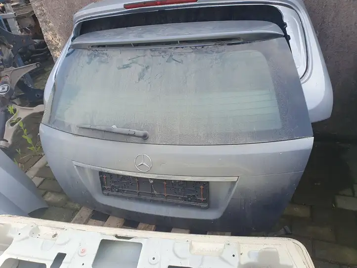 Mercedes-Benz C W204 (2007 - 2014) Крышка багажника — фото 2