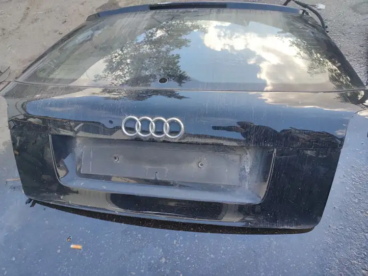 Audi A3/S3 8P (2004 - 2008) Крышка багажника — фото 2