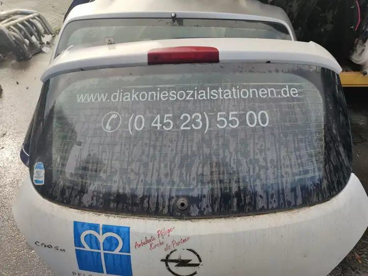 Opel Corsa D (2006 - 2010) Крышка багажника — фото 2