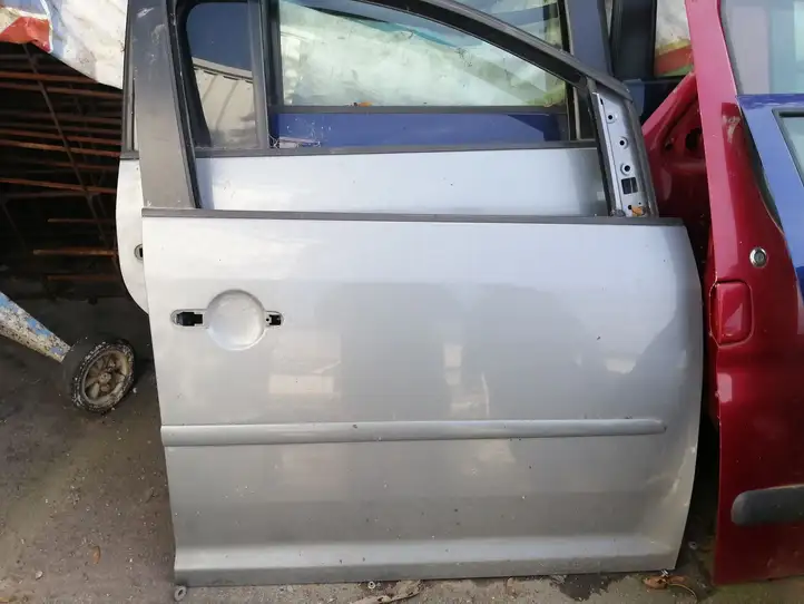 Volkswagen Touran I (2003 - 2010) Дверь — фото 1