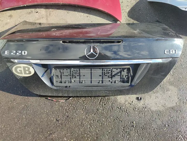 Mercedes-Benz E W211 (2002 - 2009) Крышка багажника — фото 1
