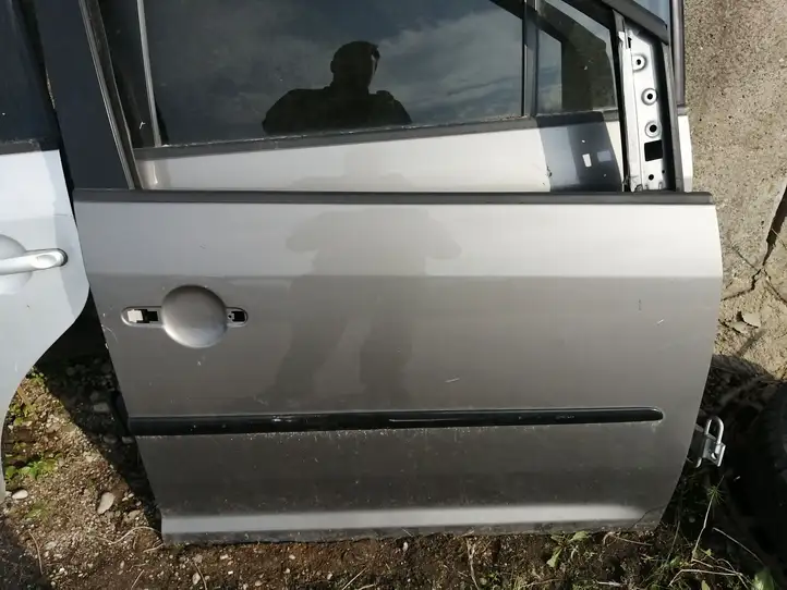 Volkswagen Touran I (2003 - 2010) Дверь — фото 1