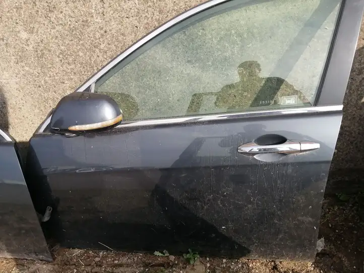 Honda Accord (2003 - 2007) Дверь — фото 1