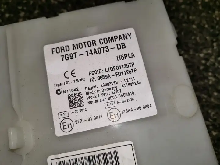 Ford S-MAX (2006 - 2010) 7G9T14A073DB Блок предохранителей — фото 3