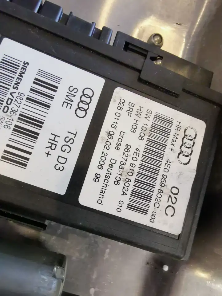Audi A8 S8 D3 4E (2002 - 2005) 4E0839850802 Стеклоподъемник передней двери (комплект) — фото 3