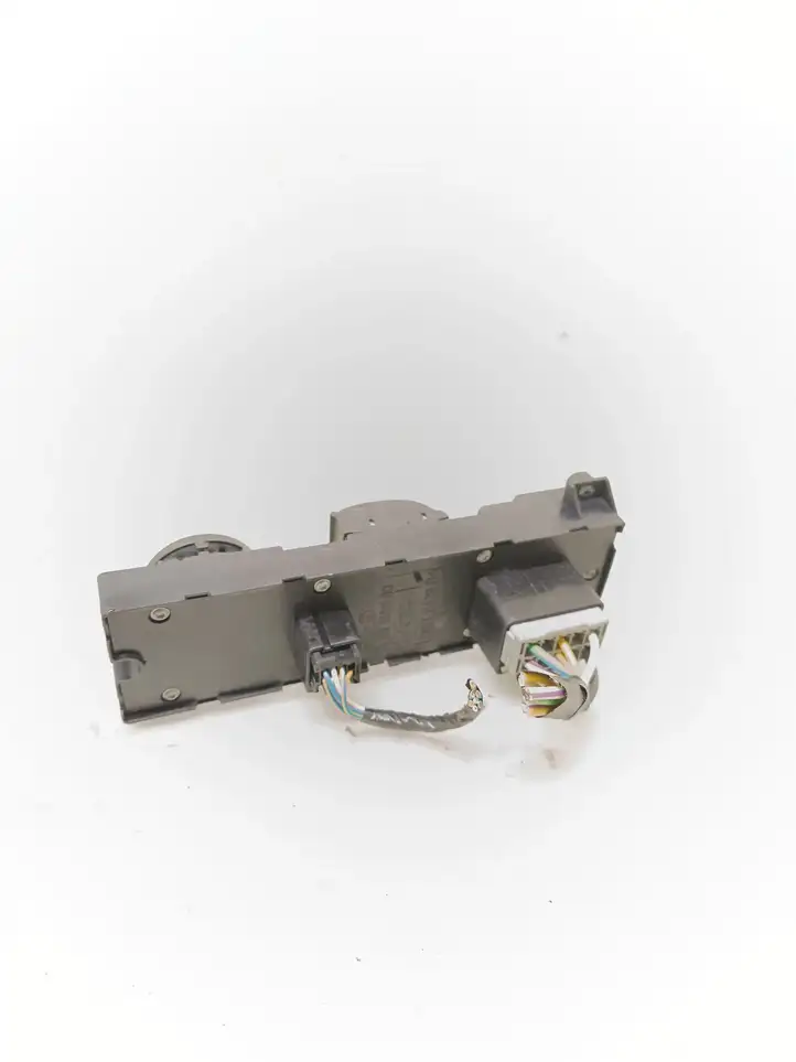 Ford Focus (2005 - 2008) 7M5T14529BA Кнопка стеклоподъемников — фото 2