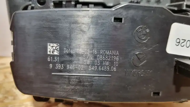 BMW 3 F30 F35 F31 (2012 - 2018) 9393946 Включатель фонарей — фото 3