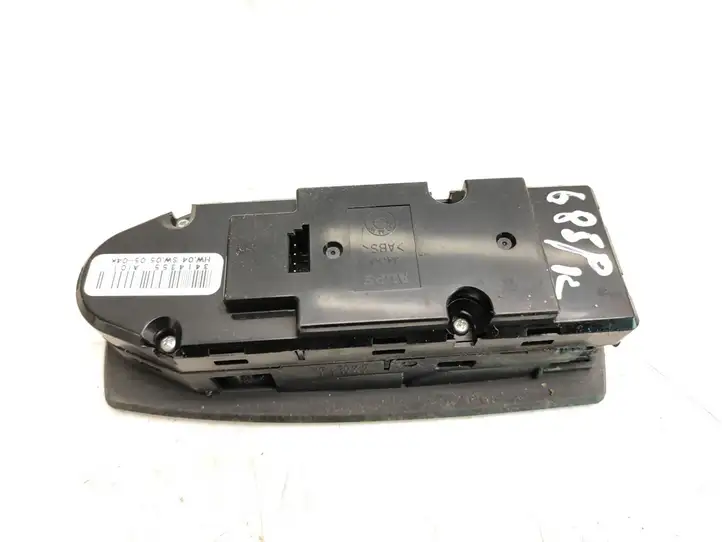 BMW X3 E83 (2003 - 2010) 3411746 Кнопка стеклоподъемников — фото 5