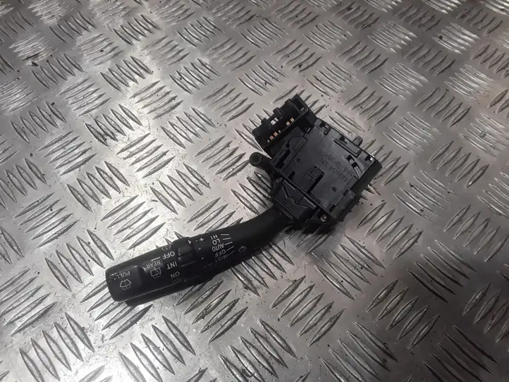Toyota Corolla Verso AR10 (2004 - 2009) 8465205778 Переключатель стеклоочистителей — фото 1