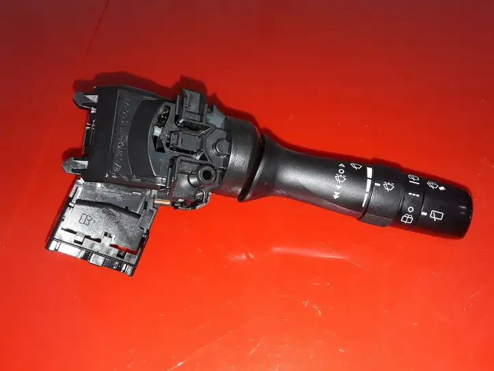 Toyota Auris 150 (2006 - 2012) 0241117F582 Переключатель стеклоочистителей — фото 1