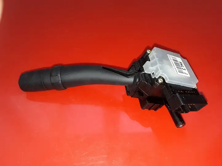 Hyundai H-1, Starex, Satellite (2007 - 2013) 934204H005 Переключатель стеклоочистителей — фото 2