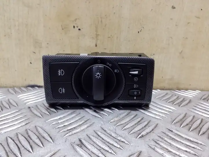 Opel Antara (2011 - 2017) 25873730 Включатель фонарей — фото 1