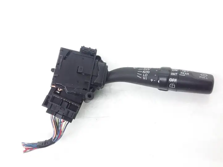 Toyota Avensis T250 (2006 - 2009) 8465205170 Переключатель стеклоочистителей — фото 1