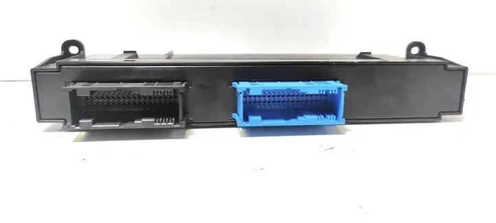 BMW 1 E81 E87 (2004 - 2011)  9119493 Другие блоки управления / модули