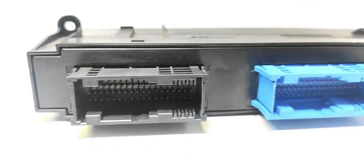 BMW 1 E81 E87 (2004 - 2011)  9119493 Другие блоки управления / модули