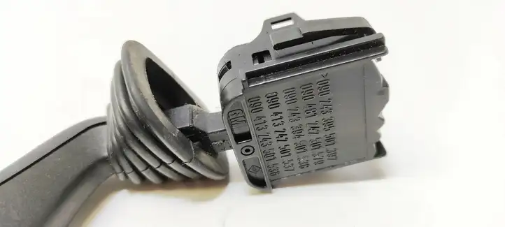 Opel Astra G (1998 - 2004) 090243395 Переключатель стеклоочистителей — фото 3