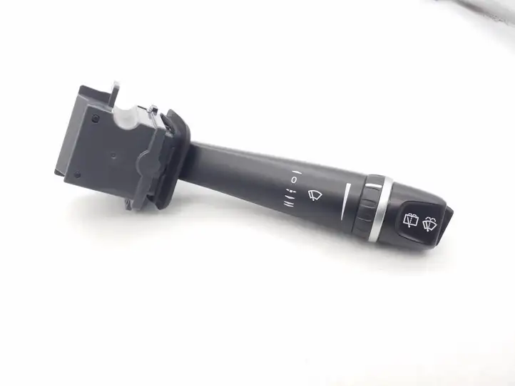 Volvo C30 (2010 - 2013) 31268564 Переключатель стеклоочистителей — фото 1
