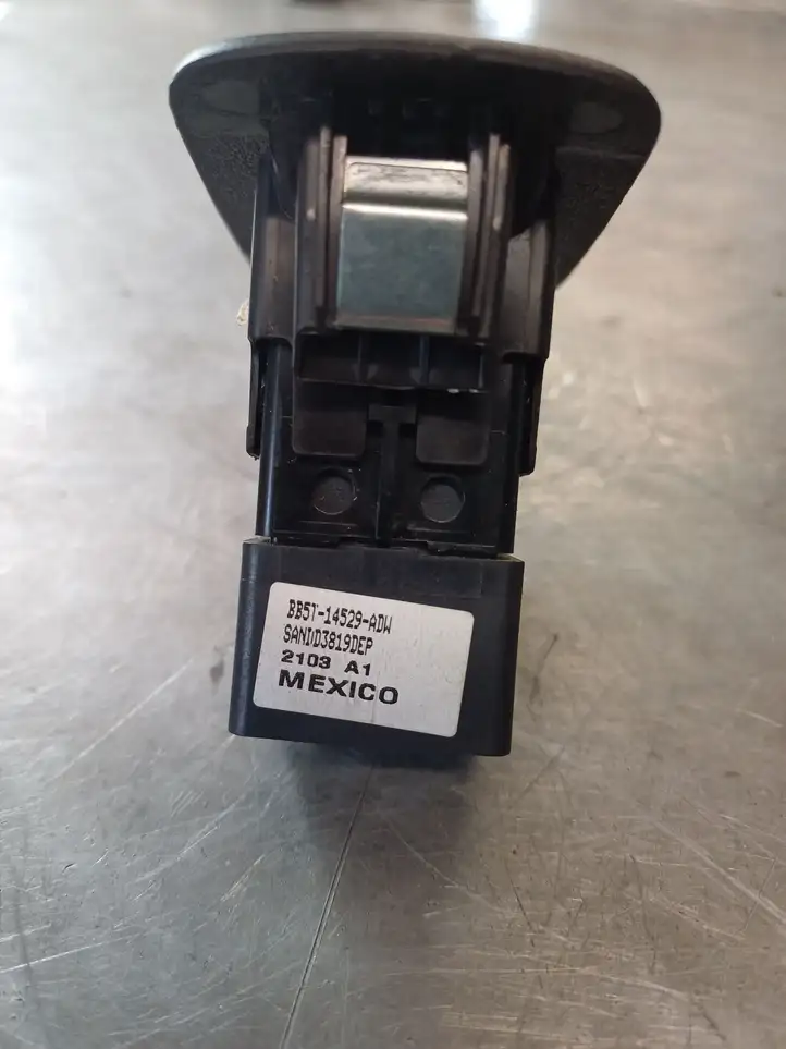 Ford Explorer (2010 - 2015) BT4T10B776ABW Кнопка стеклоподъемников — фото 3