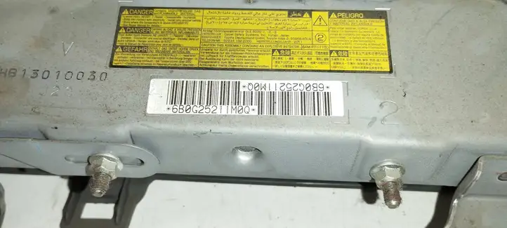 Toyota Prius (XW30) (2009 - 2015) 6B0G25211M Коленная подушка безопасности — фото 6