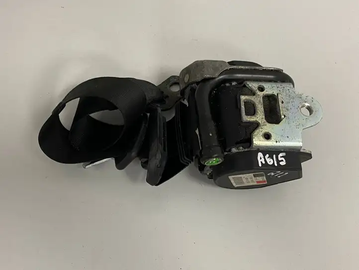 Mercedes-Benz E W211 (2002 - 2009) 2118600585 Задний ремень безопасности — фото 5