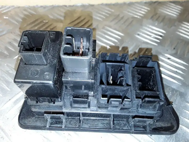 Hyundai Santa Fe (2005 - 2009) 201003144 Блок кнопок стеклоподъемников — фото 3