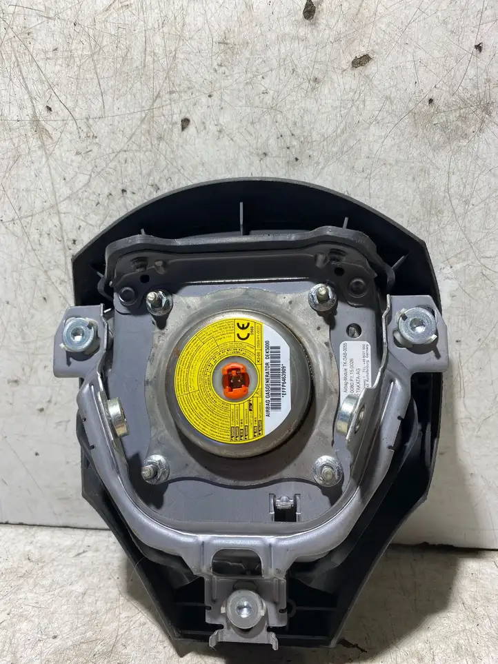 Toyota Yaris (2005 - 2009) 0589P10031 Подушка безопасности руля — фото 2