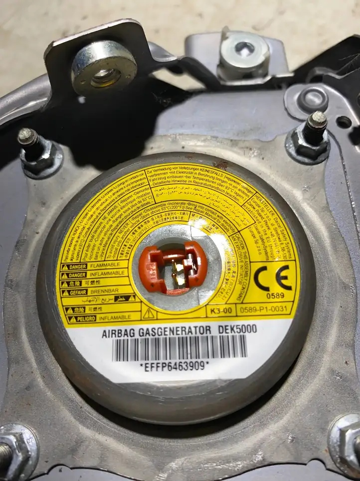 Toyota Yaris (2005 - 2009) 0589P10031 Подушка безопасности руля — фото 4