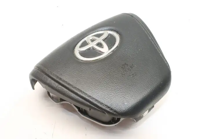 Toyota Verso (2012 - 2015) Подушка безопасности руля — фото 1