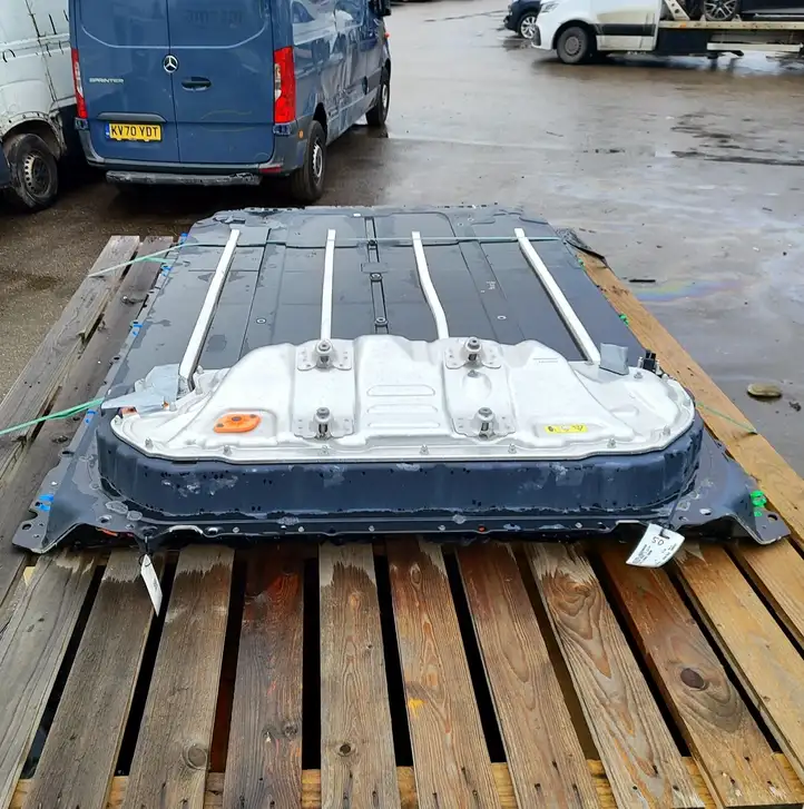 Tesla Model 3 (2017 - 2023) 110442300T Аккумулятор гибридного / электрического автомобиля — фото 3