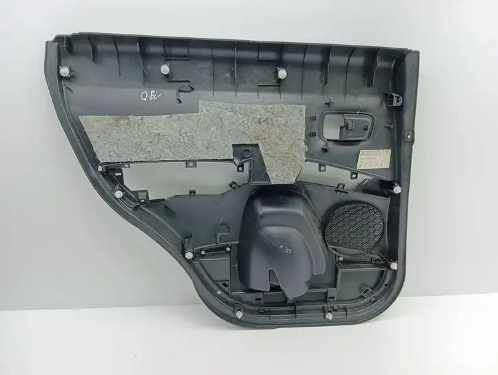 Mitsubishi Outlander (2007 - 2012) 7222A390XAQ Обшивка задней двери — фото 4