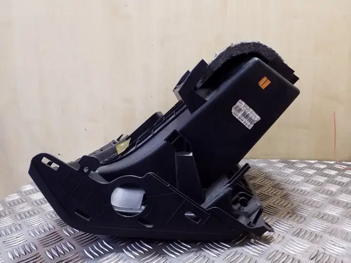 Renault Scenic III - Grand scenic III (2009 - 2016) 681080004R Бардачок в сборе — фото 4