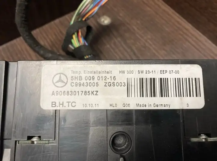 Mercedes-Benz Sprinter W906 (2006 - 2018) 9068301785 Блок управления климат-контролем — фото 8