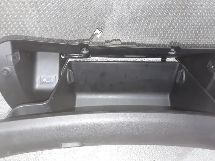 Kia Ceed (2006 - 2010) 847601H000 Вещевой ящик — фото 2