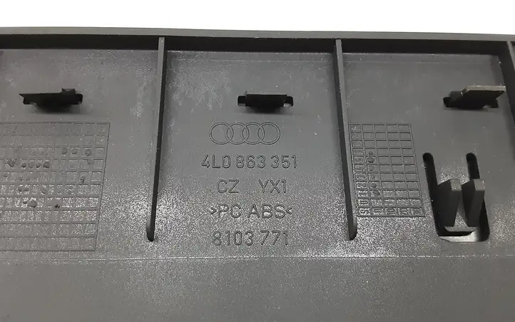 Audi Q7 4L (2009 - 2015) 4L0863351 Вещевой ящик — фото 3