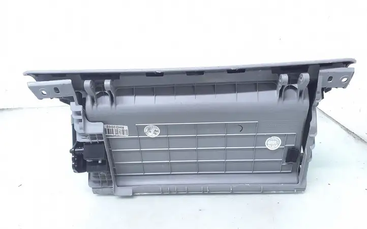 Hyundai Santa Fe (2005 - 2009) 845412B900 Вещевой ящик — фото 4