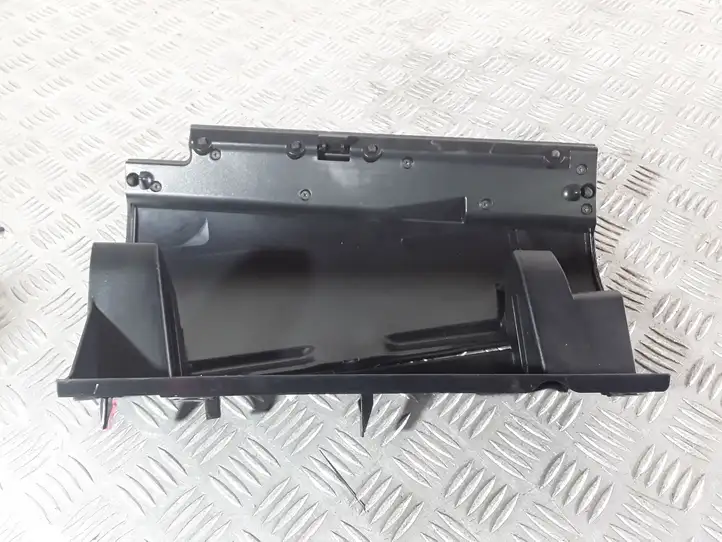 Toyota Prius (XW20) (2003 - 2009) 5553157050 Вещевой ящик — фото 2